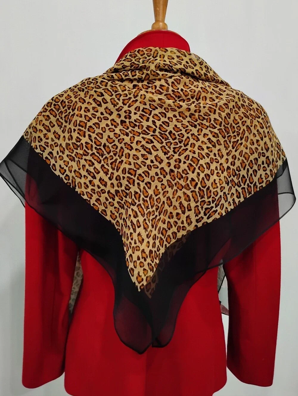 JOAN RIVERS LEOPARD PRINT SILK SHAWL